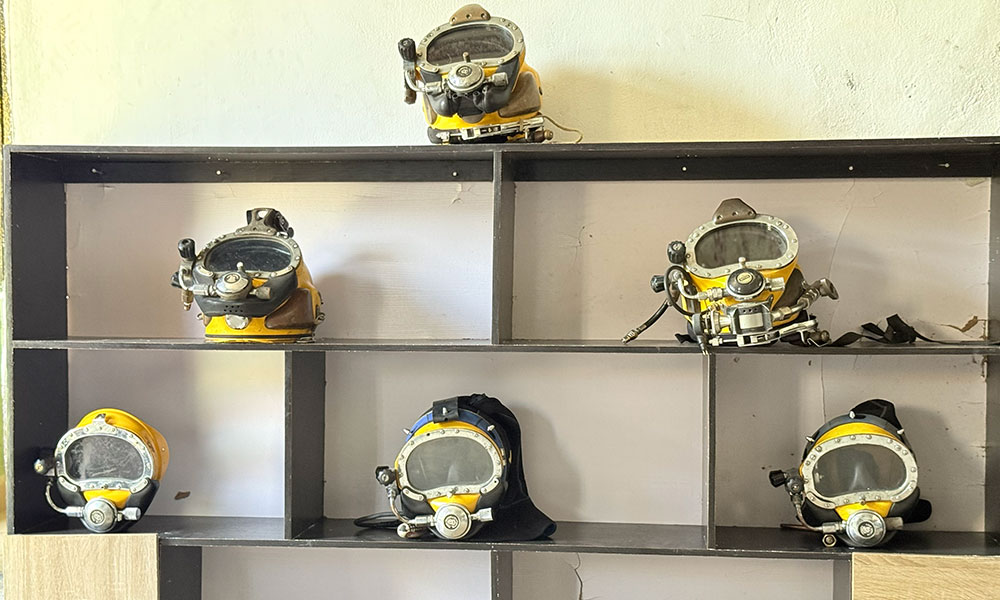 Diving Training Equipment